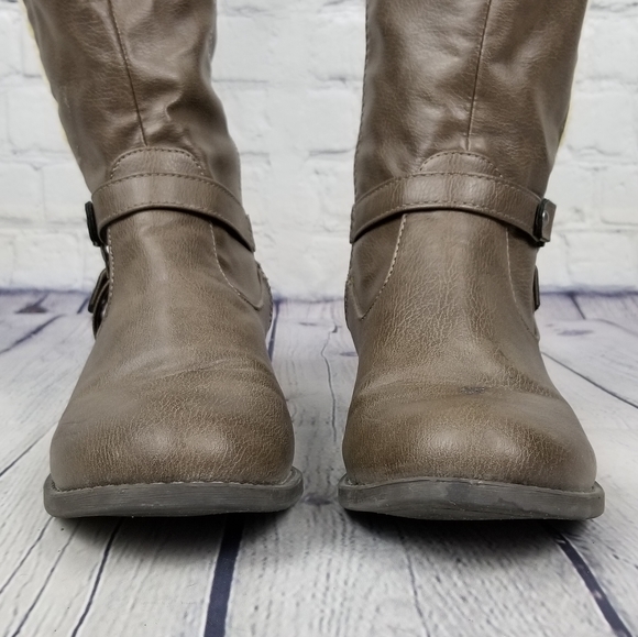 G BY GUESS | sherpa tall heeled side zip boot - Picture 5 of 12